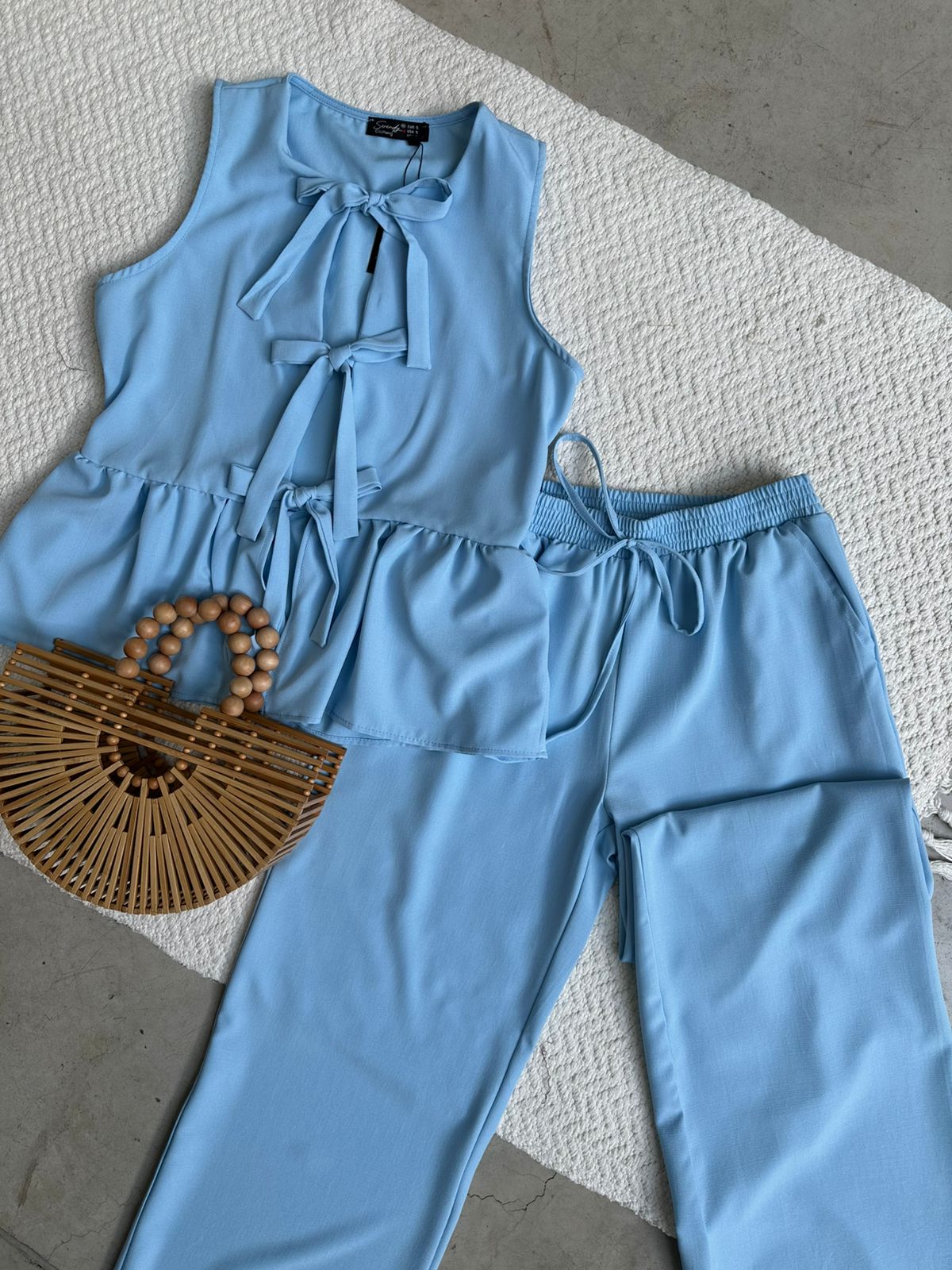 Set Moños