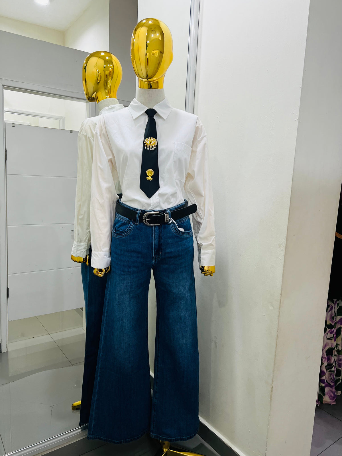 Camisa con corbata