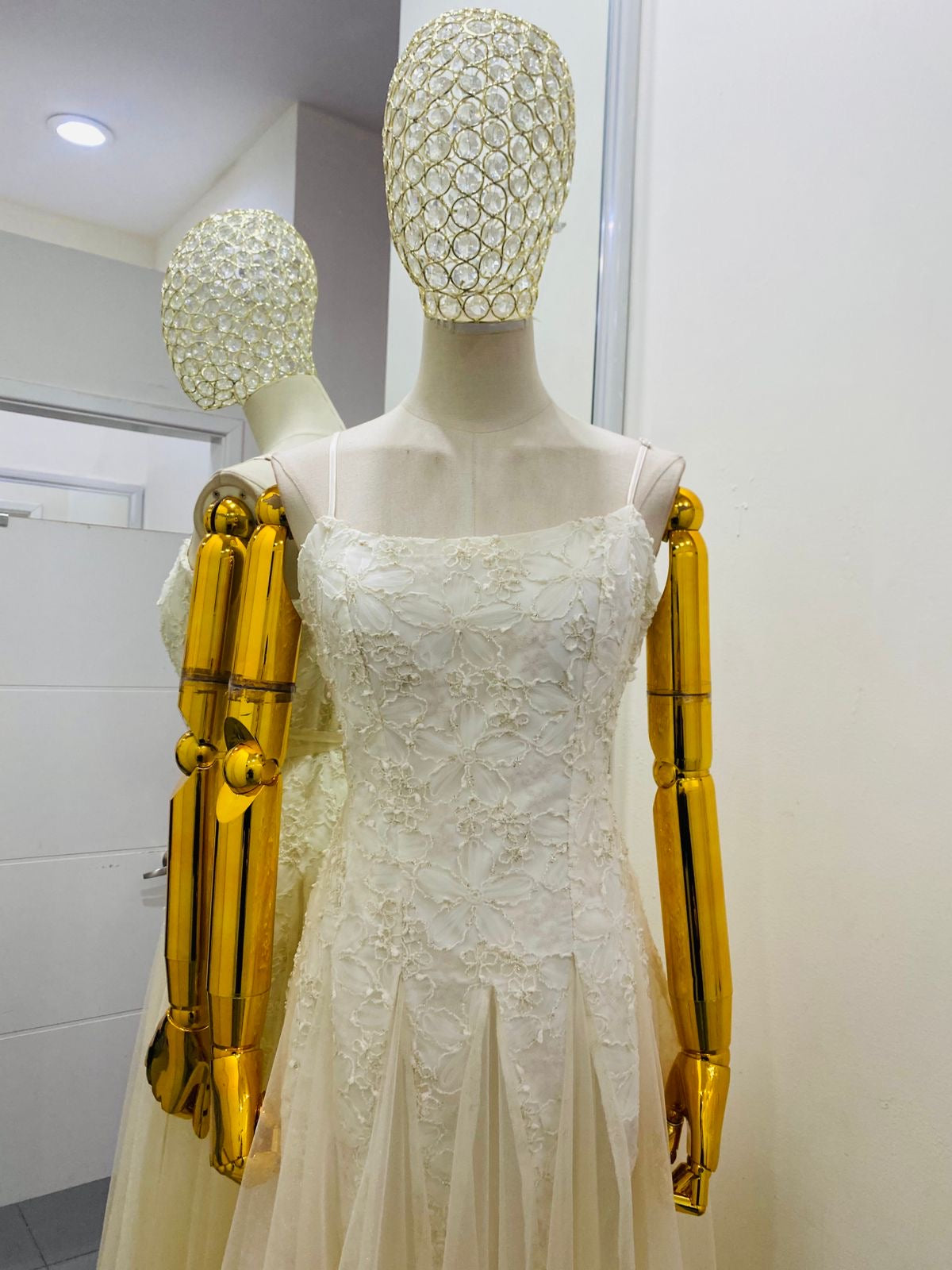 Vestido beige flores