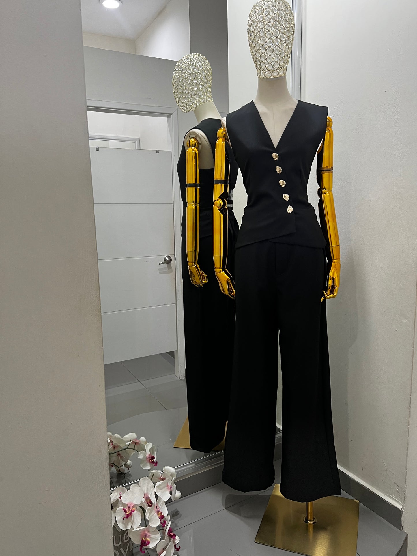 Conjunto negro de tres piezas