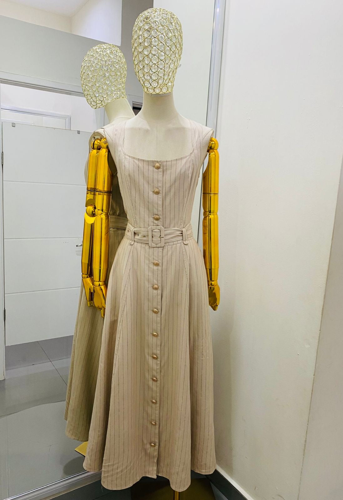 Vestido a rayas con cinto