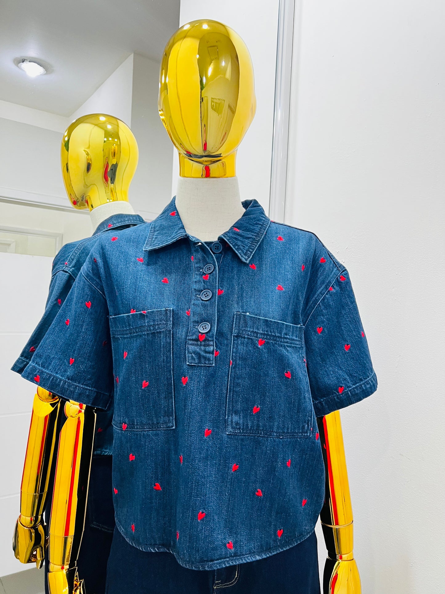 Blusa de mezclilla corazones