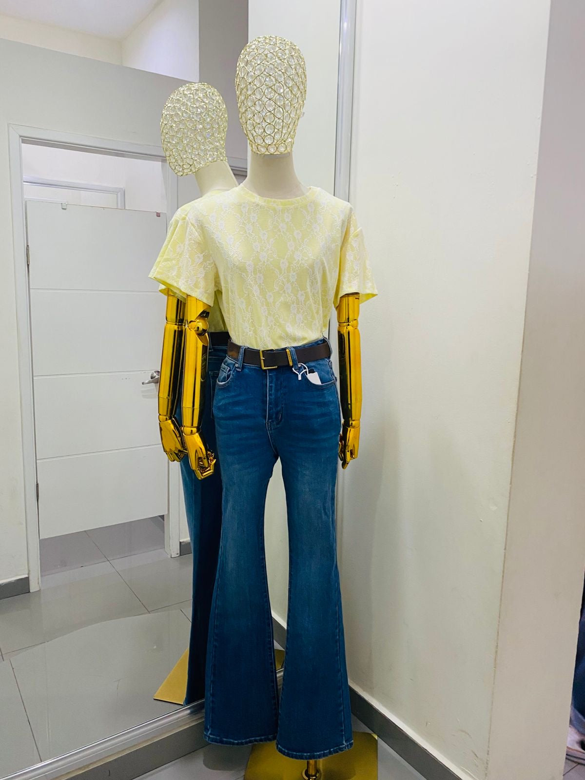 Blusa con encaje