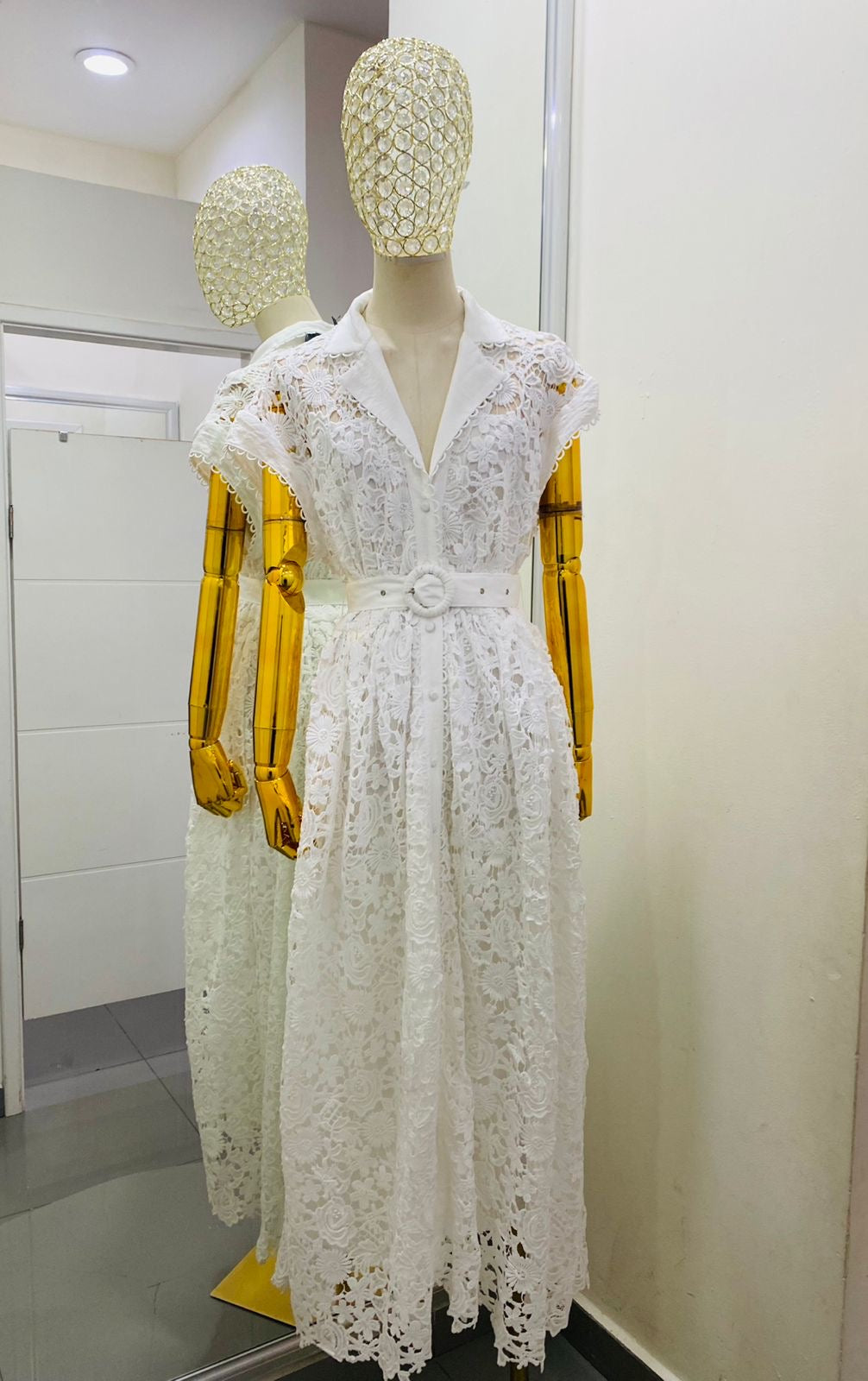 Vestido largo de encaje