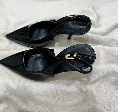 Zapatilla cerrada