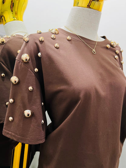 Blusa con perla dorada