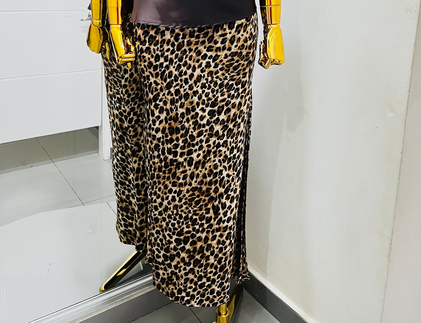 Falda animal print
