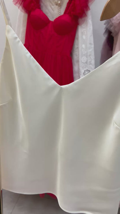 Blusa de tirantes satín