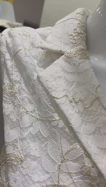 Vestido Encaje Con detalles en Dorado